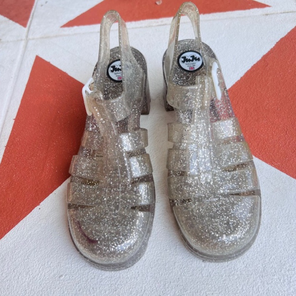Women’s 90’s Vintage JuJu Jelly Silver Glitter Sandal with Chunky Heel; UK 7